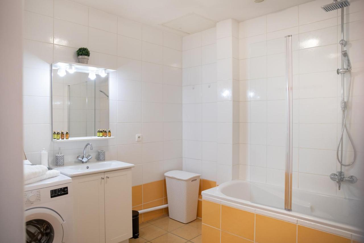Residence 3 Etoiles Les Themes Proche Lux, Metz, Cattenom Hayange ภายนอก รูปภาพ